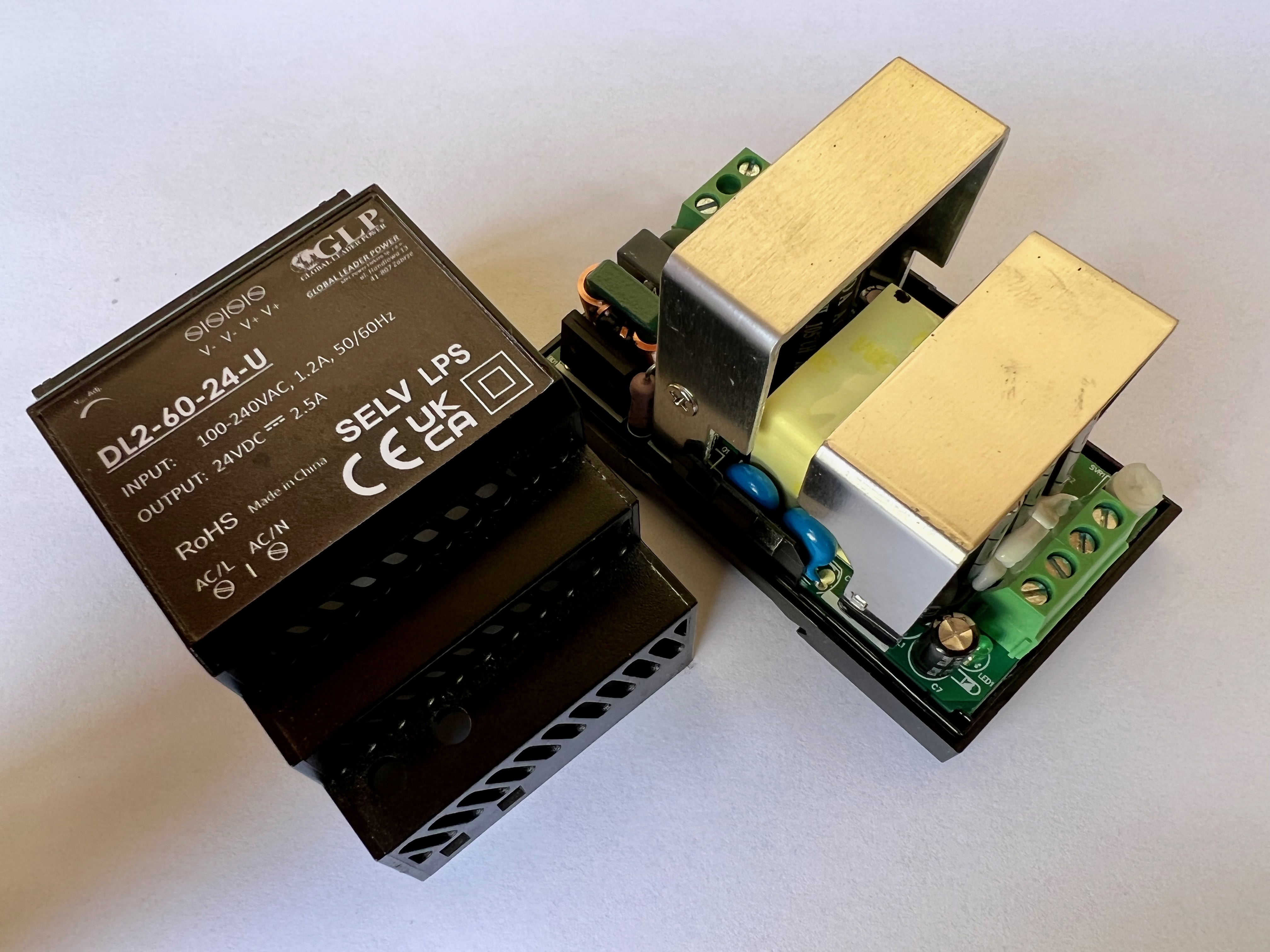 DL2-60-24-U GLP Zdroj na DIN 24V 60W 2.50A